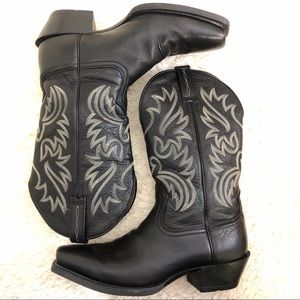 Ariat 10EE/43W Legend Dress Boot